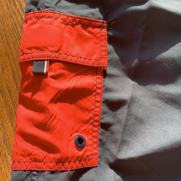 NWT  Tommy Hilfiger men swim trunks - Picture 5 of 8